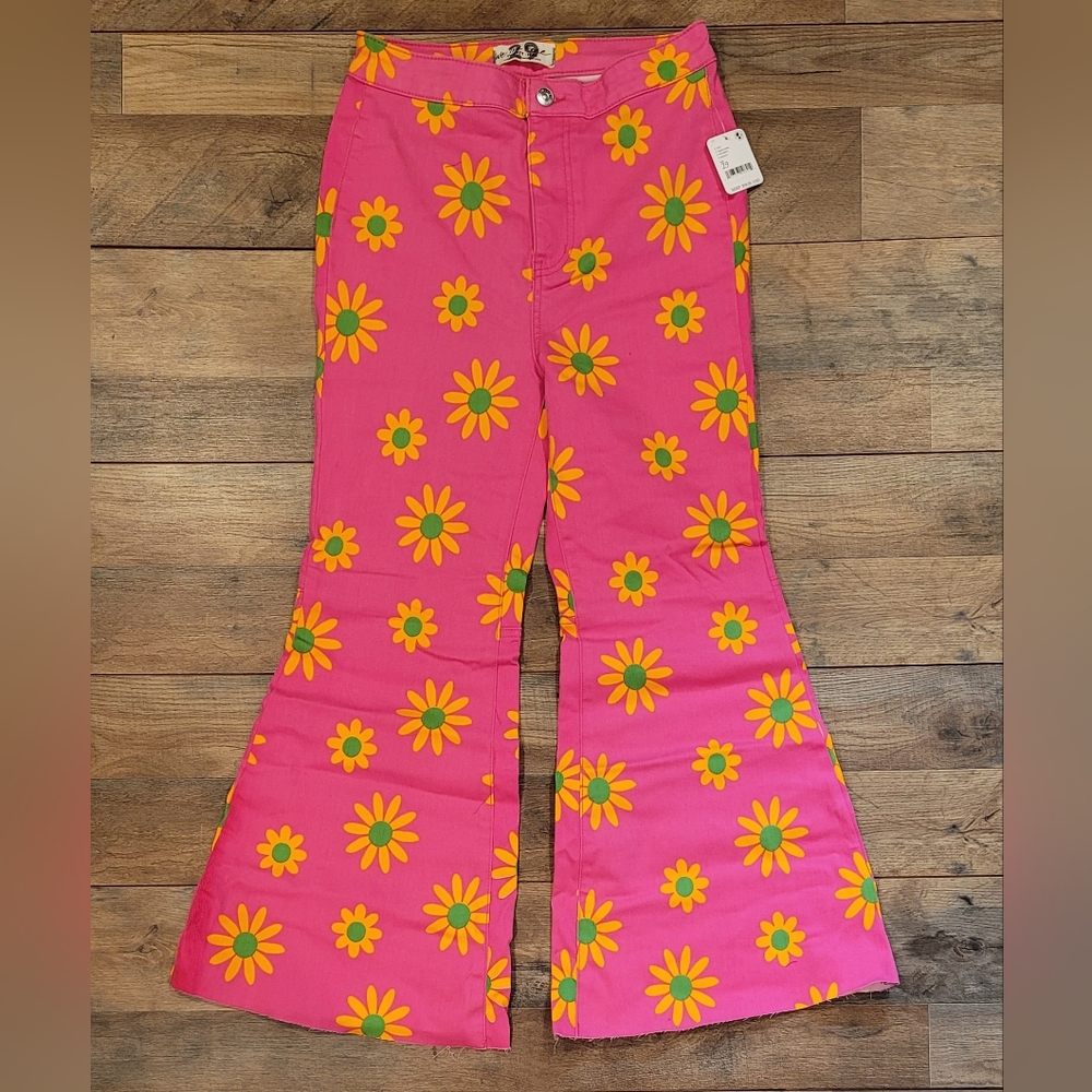 Free People Youthquake Floral Printed Crop Flare Jeans Pink Denim Jeans NWT